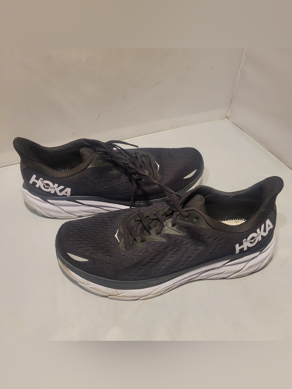 Hoka One One Clifton 8 Running Shoes Mens Size 12 E Sneakers Black Lace Up